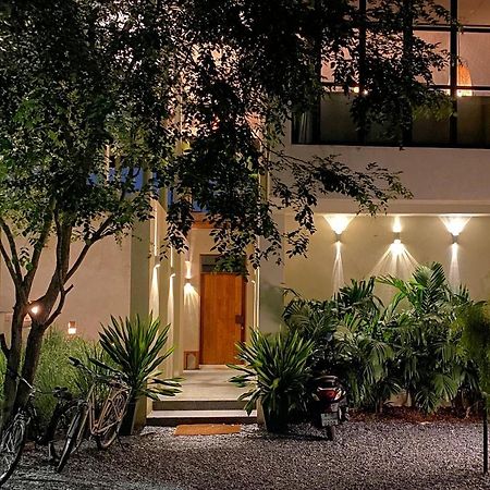 Hotel Coconut Lane Bangkok Zewnętrze zdjęcie